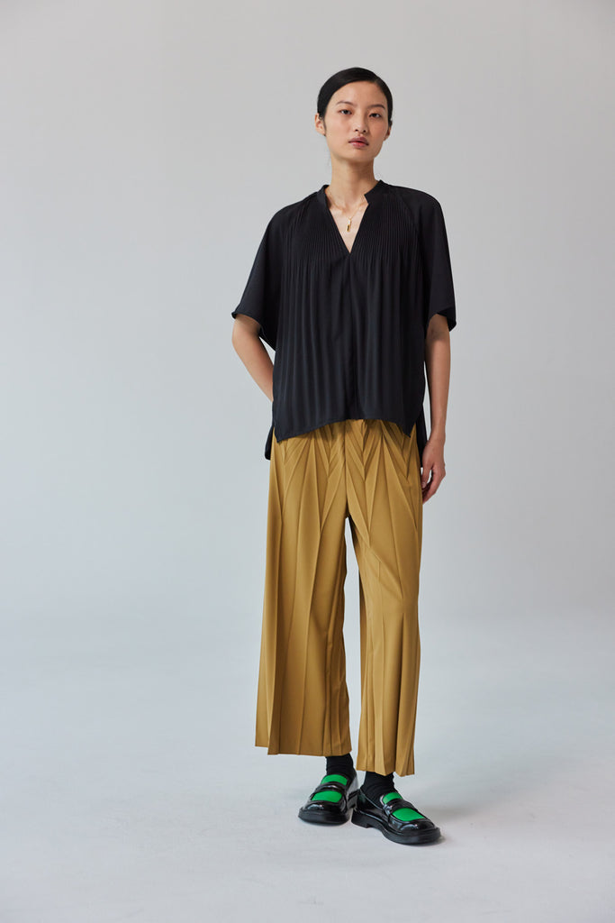 PLEATED WAVE TROUSERS