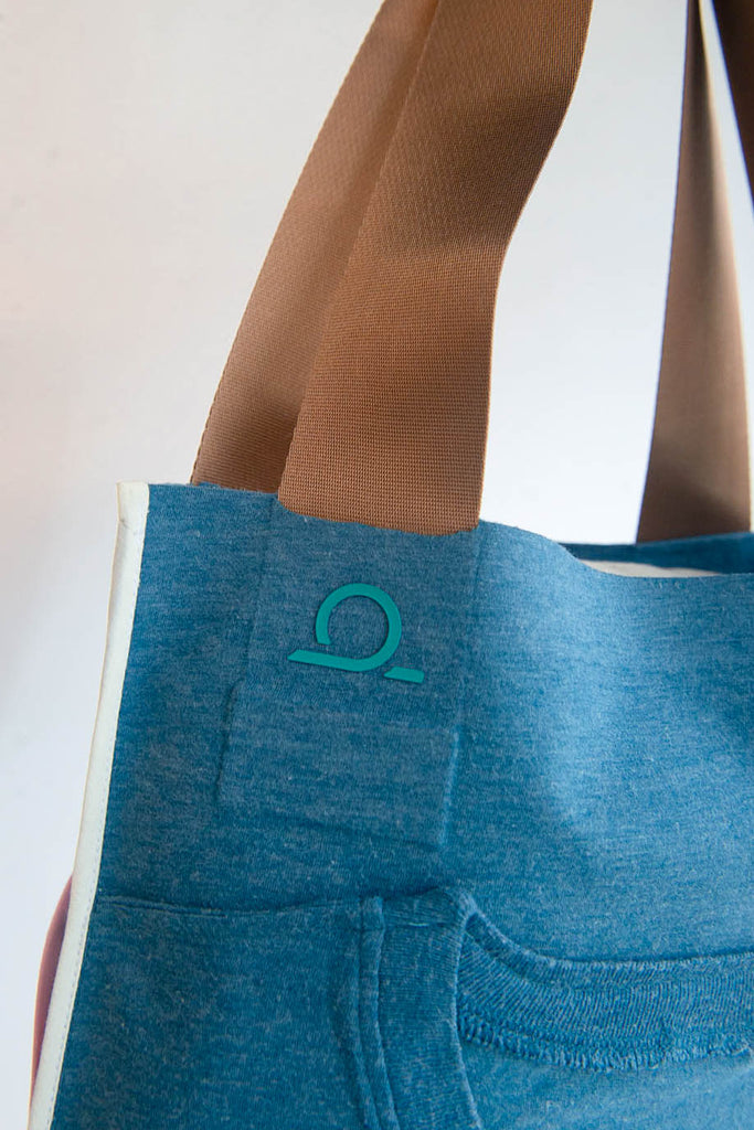 GIFT The Tee-tO-Bag Experience (NDC)