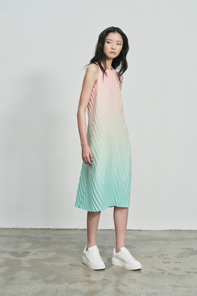 EMMA GRADIENT